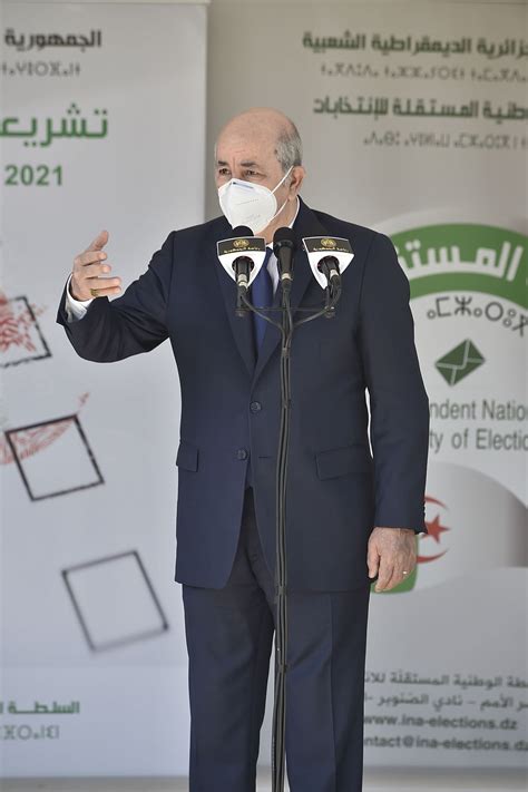 Algeria election gets low turnout after boycotting