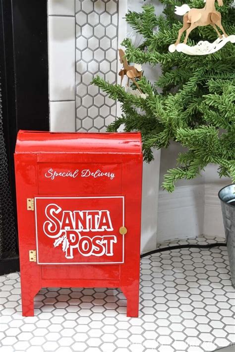 DIY Santa Mailbox from Cereal Boxes • Crafting my Home