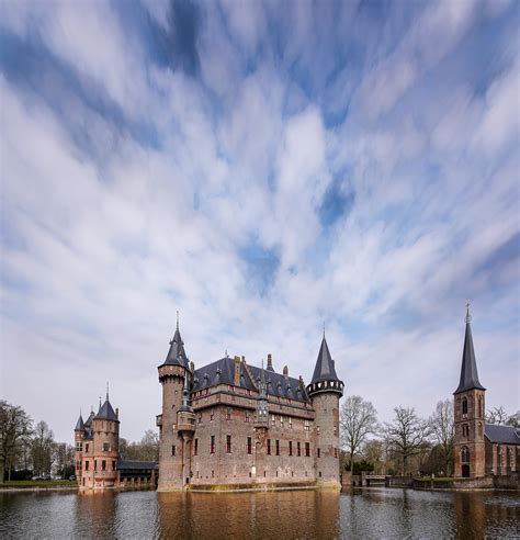 Castle Moat Photos, Download The BEST Free Castle Moat Stock Photos ...