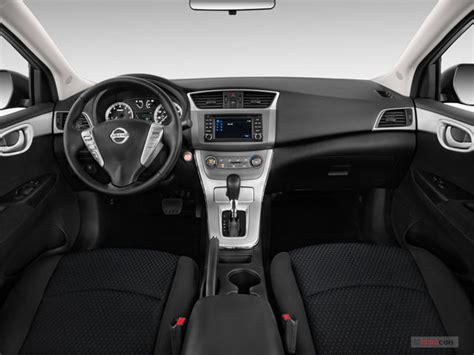 2015 Nissan Sentra: 17 Interior Photos | U.S. News