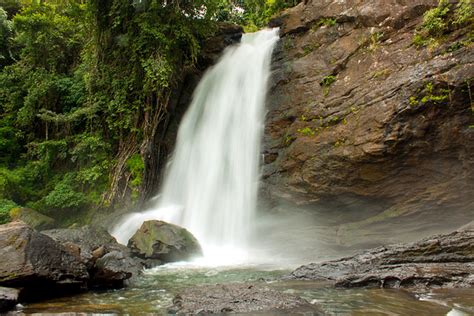 Sentinal Rock Water Fall - Keralam, Kerala Tourism, Kerala