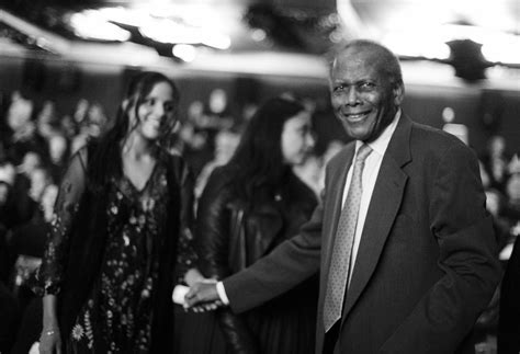 Sidney Poitier's Family Shares Statement Following His Death at 94 ...