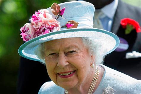 Queen Elizabeth Ii / Queen Elizabeth II to Give 75th Anniversary VE Day Address ... : Posted at ...