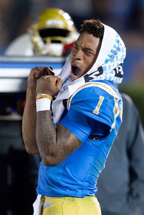 UCLA’s Dorian Thompson-Robinson participates in practice, despite knee ...