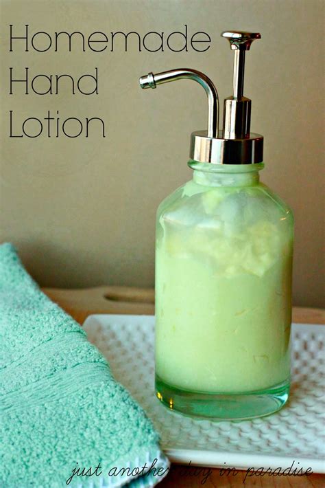 Larissa Another Day: Homemade Hand Lotion