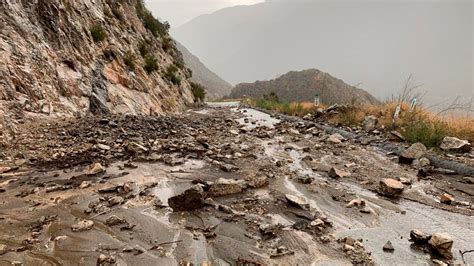 Southern California mudslides damage homes, carry away cars ...