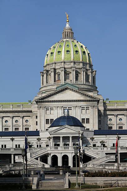 Pennsylvania State Capitol Building Dome Stock Photos, Pictures ...