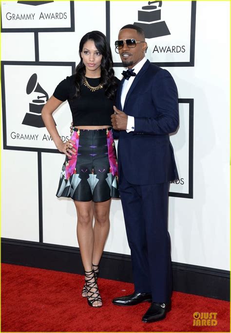 Jamie Foxx - Grammys 2014 Red Carpet | Black celebrities, Grammy ...