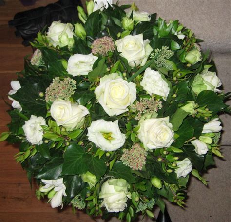 White rose funeral flowers | Funeral flowers, Flowers, White roses