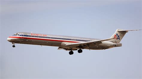 American Airlines MD-80 planes retired: Super 80 jets head to Roswell