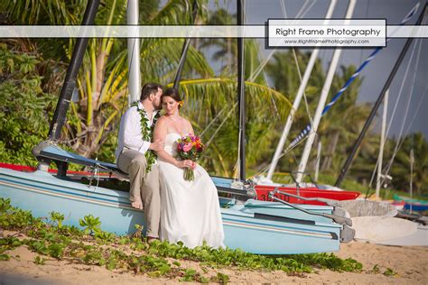 Sunrise Wedding at Lanikai Beach Oahu Hawaii by RIGHT FRAME PHOTOGRAPHY