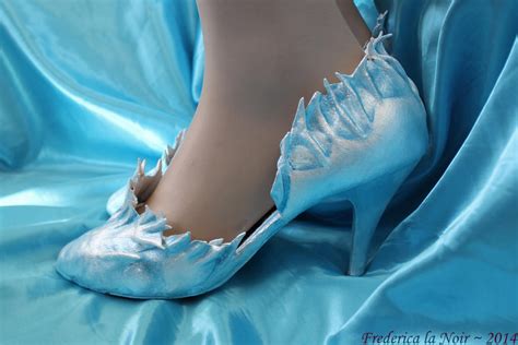 Frozen Footwear - Elsa Style by Frederica-La-Noir on DeviantArt