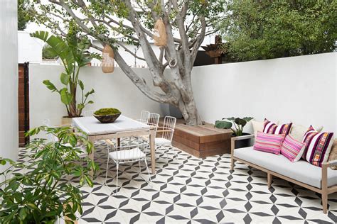 Creating Gorgeous Patios With Outdoor Porcelain Tile