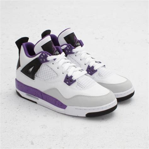 Air Jordan IV Retro GS - White/Ultraviolet-Neutral Grey - New Images