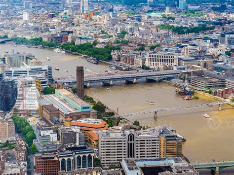 HDR Aerial view of London 7020771 Stock Photo at Vecteezy