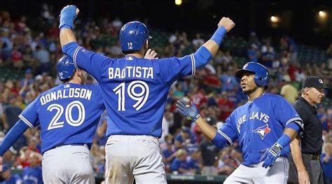 8 places to watch the Blue Jays' wild card game in Vancouver | Daily ...