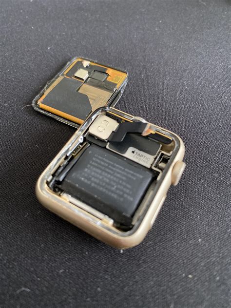 Apple Watch Series 1 Battery Swell? : r/AppleWatch