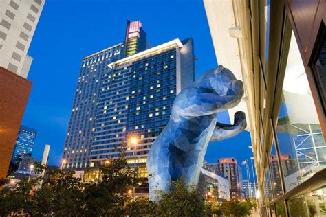 Big Blue Bear at Colorado Convention Center is one of the very best ...