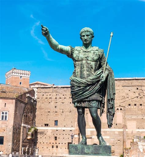 Julius Caesar Statue In Rome, Italy Stock Photo - Image of city, gaius ...