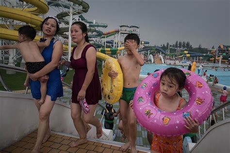 Inside North Korea: Extraordinary Photos of Everyday Life Made More so ...