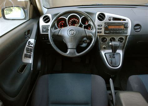 Toyota Matrix 2003-2008 pros and cons, common problems