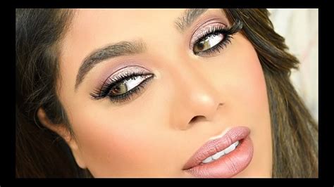 PINK GLITTER EYESHADOW TUTORIAL - YouTube