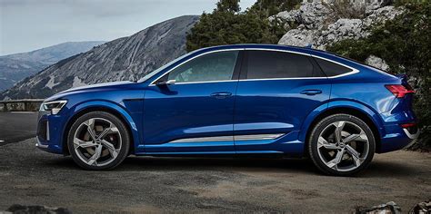 Audi Q8 Sportback e-tron pictures, official photos