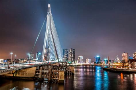 Erasmusbrug by night.