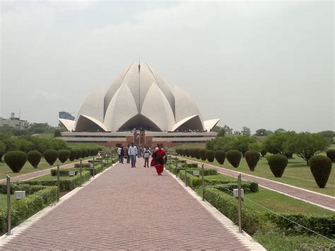 Ilostapple: The Lotus Temple New Delhi