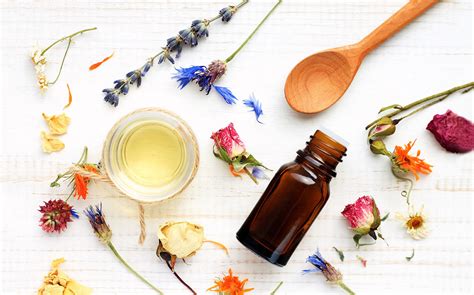 The Top 10 Best Essential Oils for Relieving Anxiety and Stress