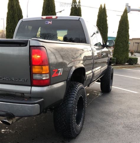 2000 Chevrolet Silverado 1500 Moto Metal Mo970 Rough Country Suspension ...