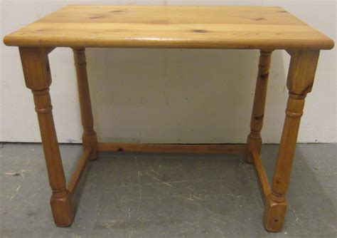 Solid Pine Coffee Table with Decorative Legs – Haute Juice