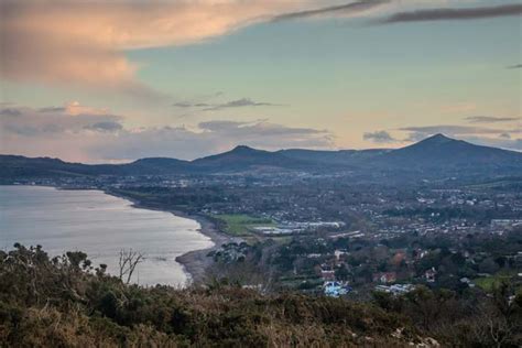 Killiney Hill Walk: Routes, Parking + 2024 Info