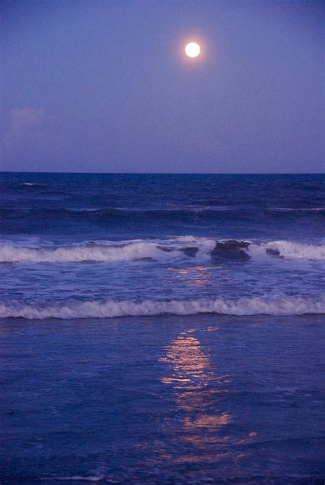 Full Moon Over The Ocean Photograph by Susanne Van Hulst