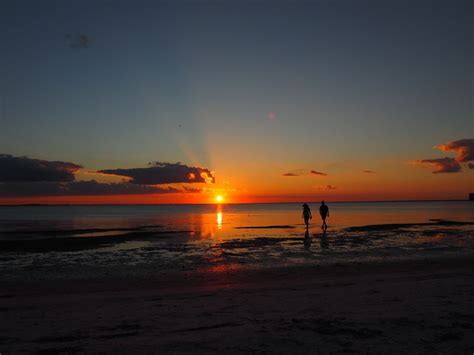 Sunset in Tampa Bay | Smithsonian Photo Contest | Smithsonian Magazine