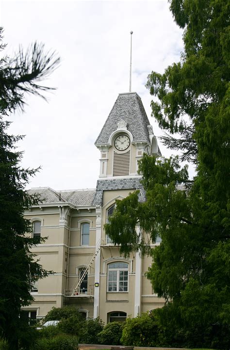 benton1 | Benton Hall on the Oregon State University campus.… | Flickr