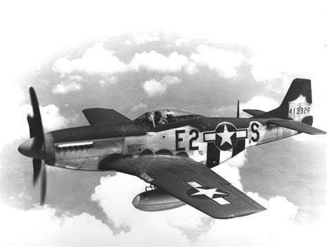 File:375th Fighter Squadron North American P-51D-5-NA Mustang 44-13926.jpg - Wikimedia Commons
