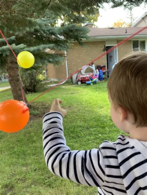 Balloon Rocket Race a Super Simple Science Experiment | HOAWG