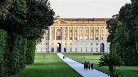 Caserta, Italy, Has The World's Best Pizza And An Amazing Palace