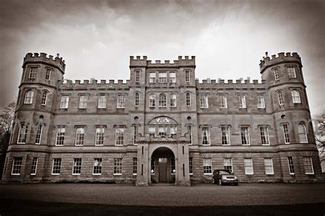 Wedderburn Castle Party - Andrew Weild Photography