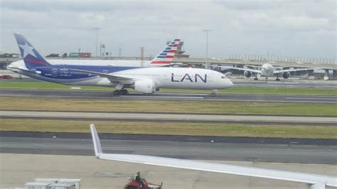 LATAM 787 (pre-merger LAN livery) | Passenger jet, Passenger, Aircraft