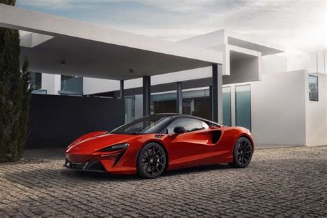 McLaren Artura Images [HD]: McLaren Artura Interior & Exterior Photo ...