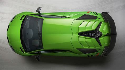 2021 Lamborghini Aventador SVR Track Car Fires Up V12 Engine, Packs 830 ...