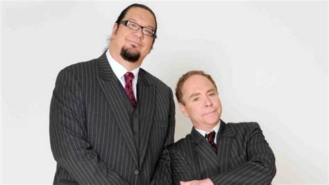 Why Penn and Teller Got Away with Revealing The Secret to Their Magic Trick