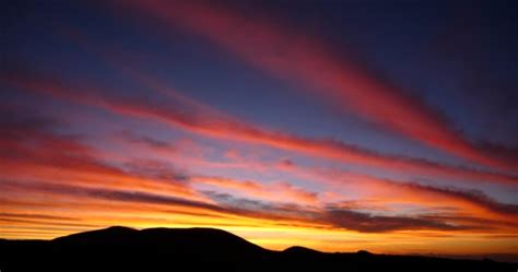 Amazing Red Sunset Sunrise Mountains Silhouette Panoramic Landscape Colors Dramatic — Stock ...