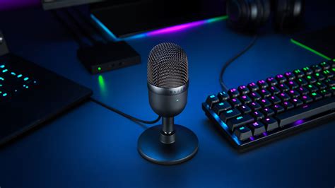 The Razer Seiren Mini puts the micro in microphone | PCGamesN