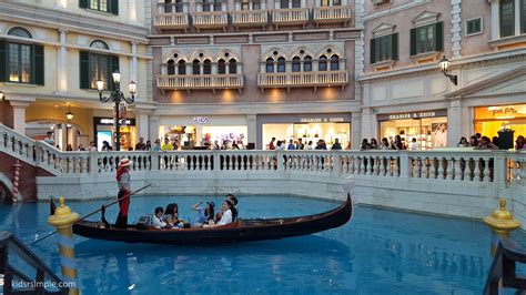 Venetian Gondola - Kids 'R' Simple