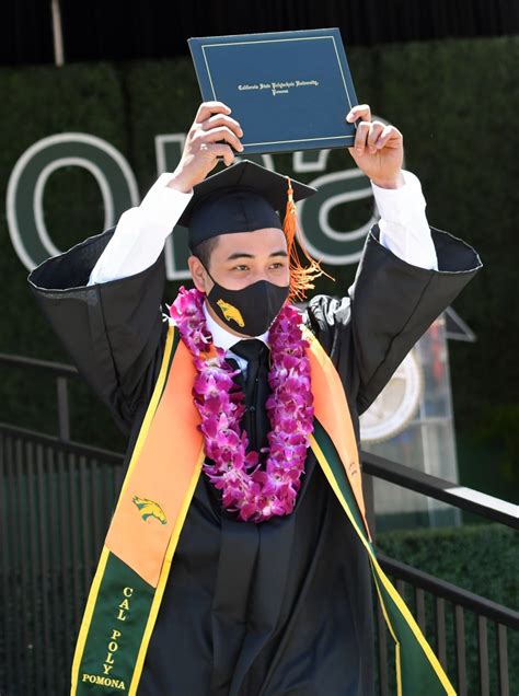 5,500 Cal Poly Pomona graduates celebrate at drive-in ceremonies – Daily Bulletin