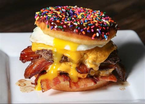 [found] this donut burger near Houston. : r/food