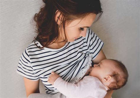 How to Solve Common Breastfeeding Problems and Pains - FamilyEducation